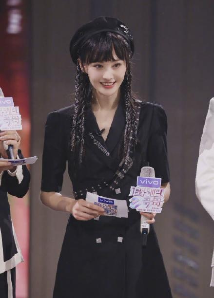 吃瓜爆料郑爽江疏影,娱乐圈的瓜田,谁主沉浮?