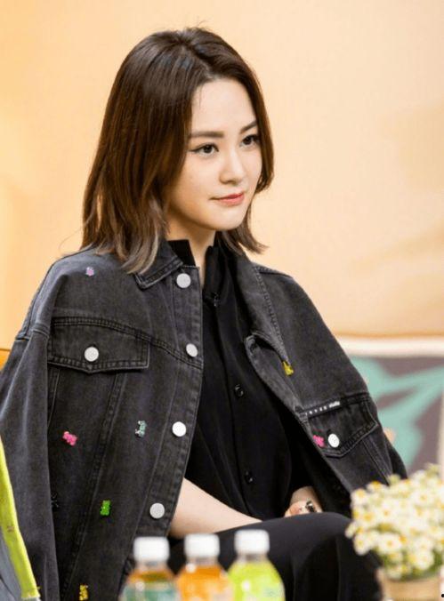 娱乐吃瓜女明星背景